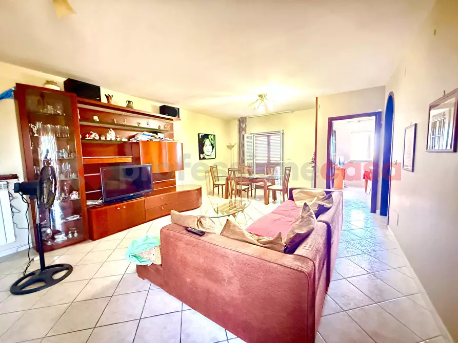 Immagine 4 di Appartamento in vendita  in Corso Europa, 68 a Acerra