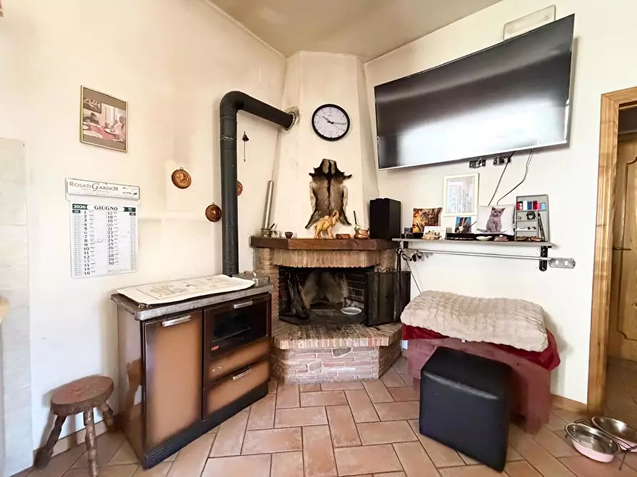 Immagine 27 di Appartamento in vendita  in Via FRAZIONE PARADISO, 1 a Assisi