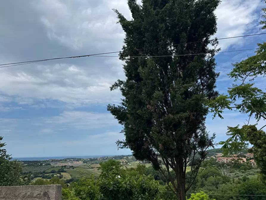 Immagine 17 di Appartamento in vendita  in Via Frazione Varano, 2 a Ancona