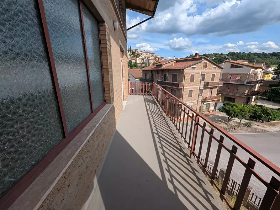 Immagine 9 di Appartamento in vendita  in Via G. MATTEOTTI, 32 a Deruta