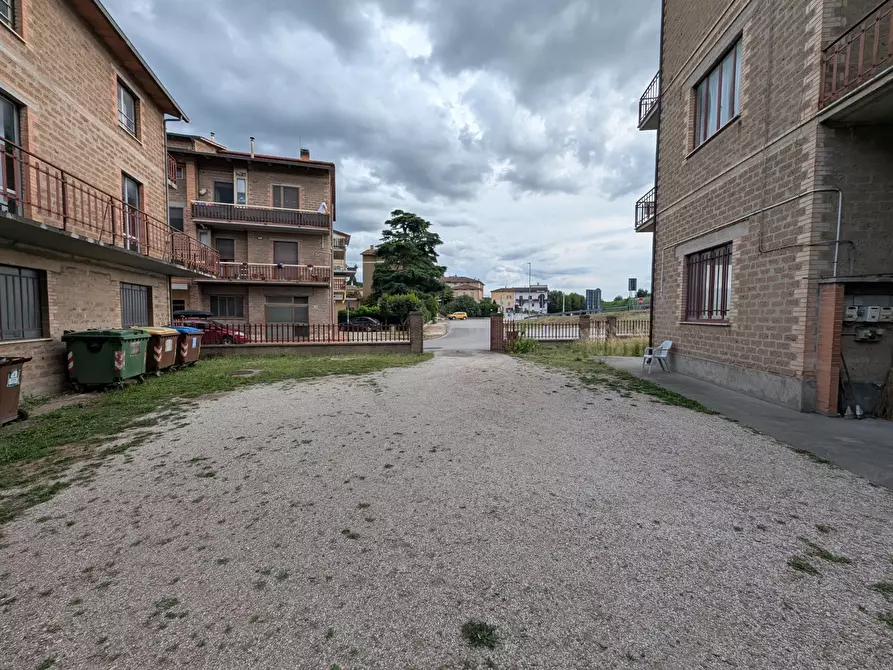 Immagine 4 di Appartamento in vendita  in Via G. MATTEOTTI, 32 a Deruta
