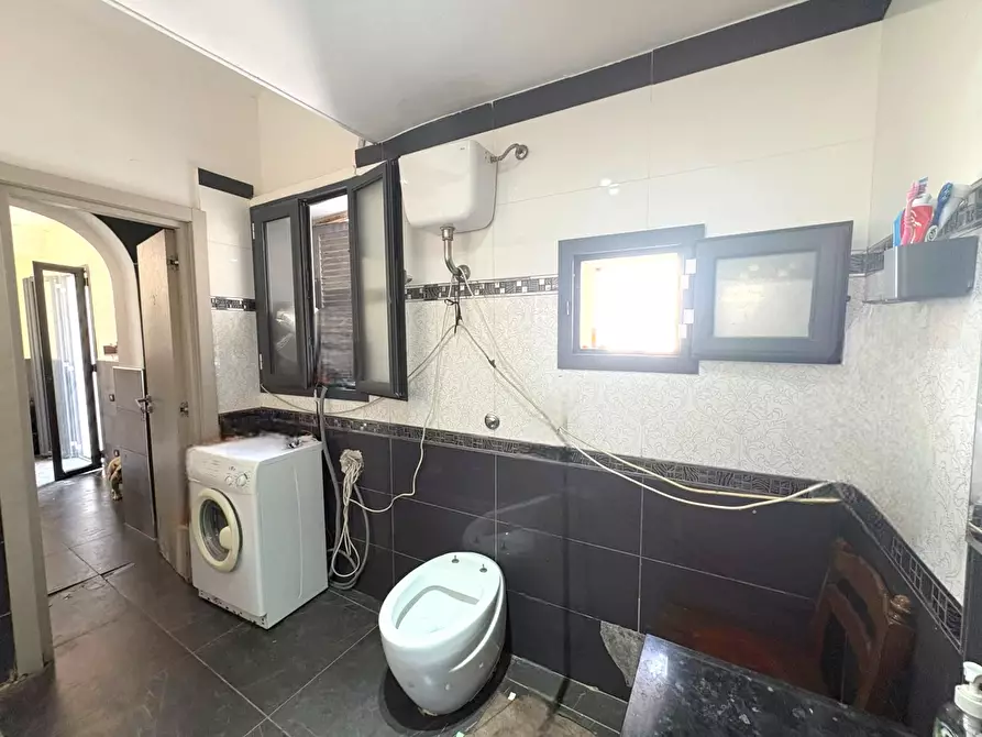 Immagine 16 di Appartamento in vendita  in Via santa maria ai monti a Napoli