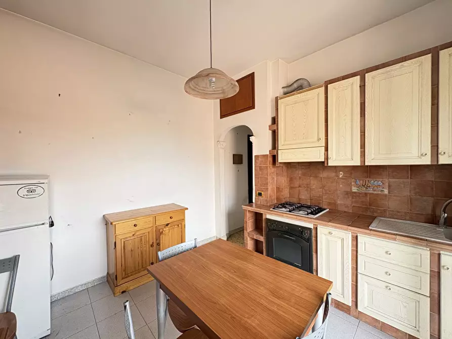 Immagine 3 di Appartamento in vendita  in Via Di Dragone, 71 a Roma