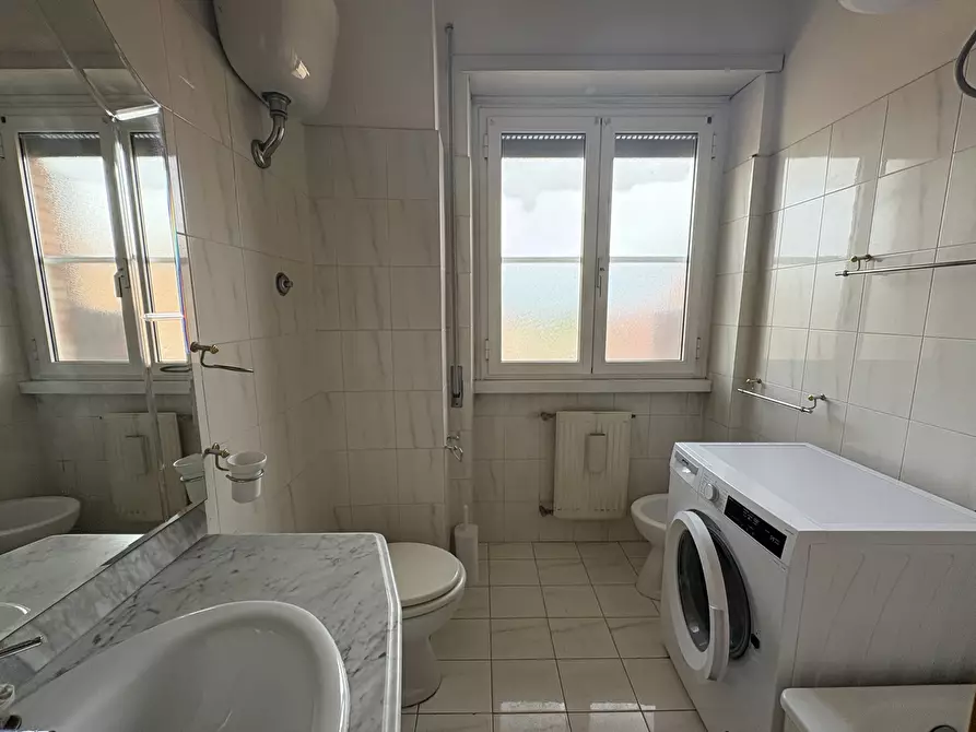 Immagine 12 di Appartamento in vendita  in Via Di Dragone, 71 a Roma