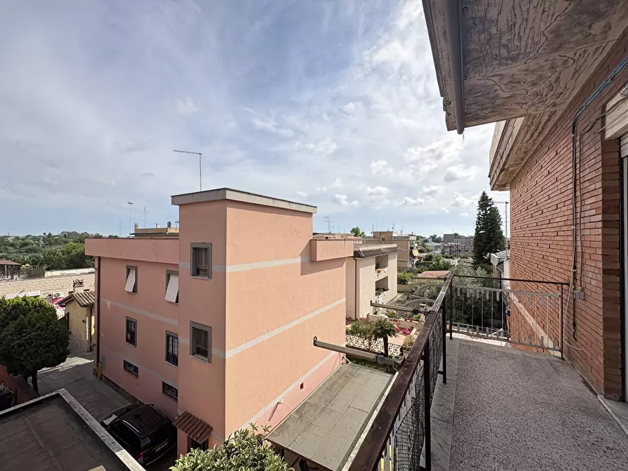 Immagine 6 di Appartamento in vendita  in Via Di Dragone, 71 a Roma