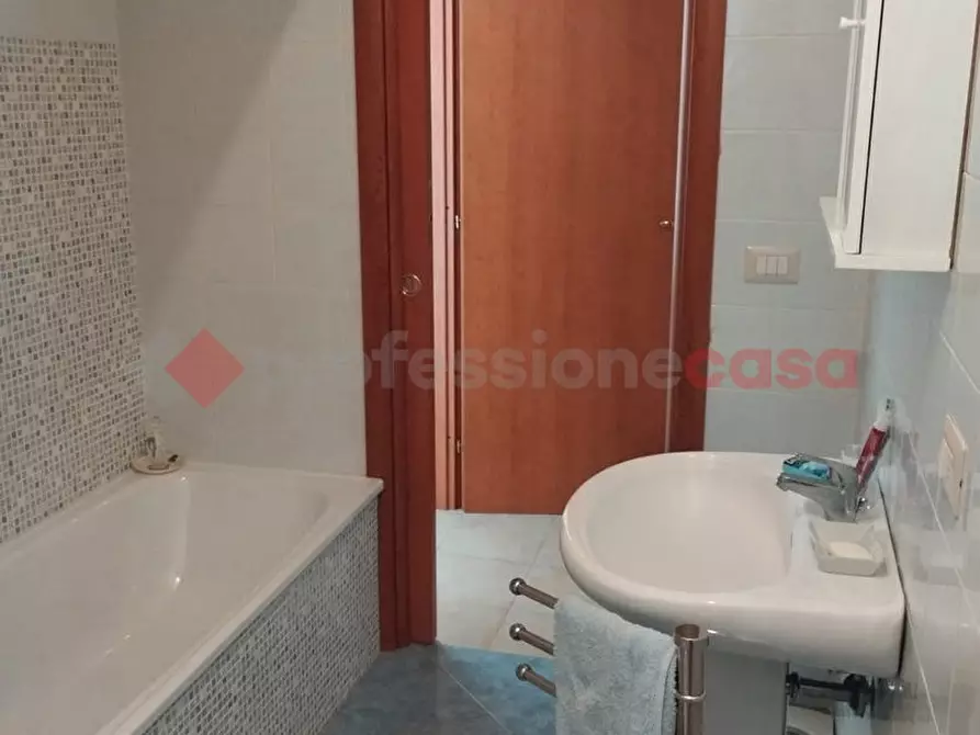 Immagine 3 di Attico in vendita  in Via Rimembranza, 34 a Vitulazio