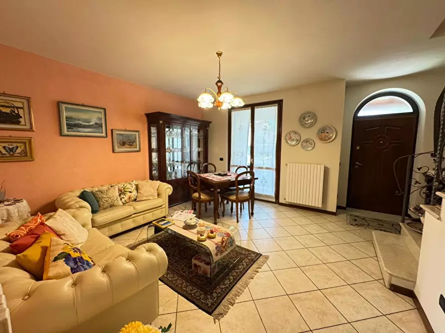 Immagine 14 di Casa bifamiliare in vendita  in Via UGO LA MALFA, 18 a Coccaglio