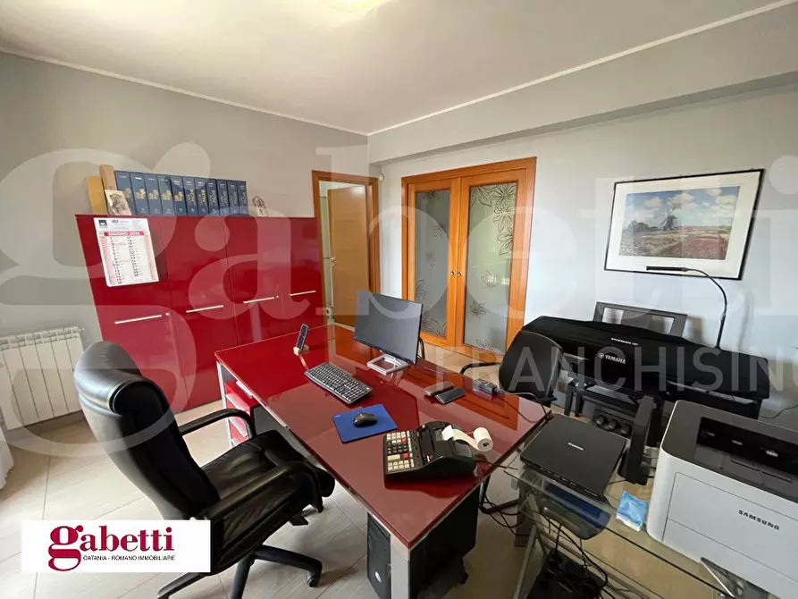 Immagine 19 di Villa in vendita  in Via Madonna dell'Indirizzo, 62 a Trecastagni