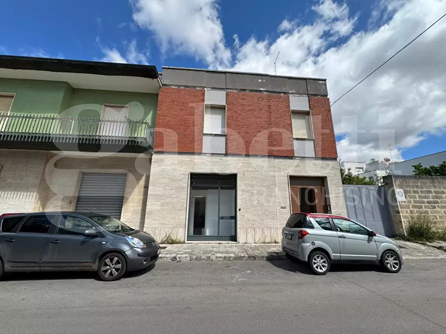 Immagine 2 di Palazzo in vendita  in Via Bologna, 7 a Nardo'