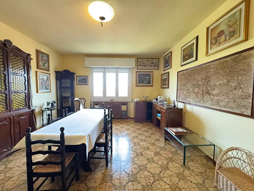 Immagine 5 di Appartamento in vendita  in Via PRIMO MAGGIO, 3 a Coccaglio