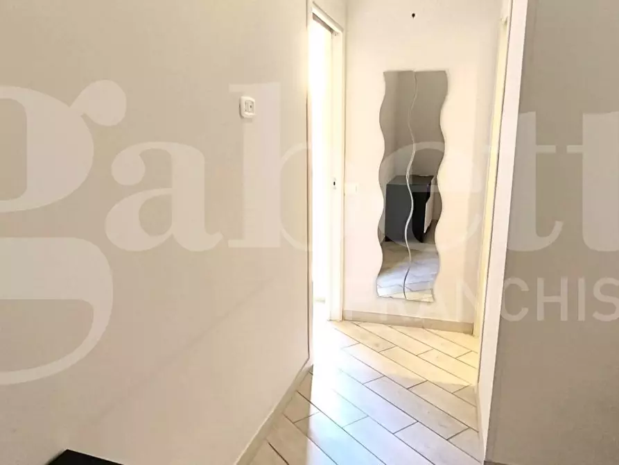 Immagine 8 di Appartamento in vendita  in Via Sant' Attanasio a Napoli