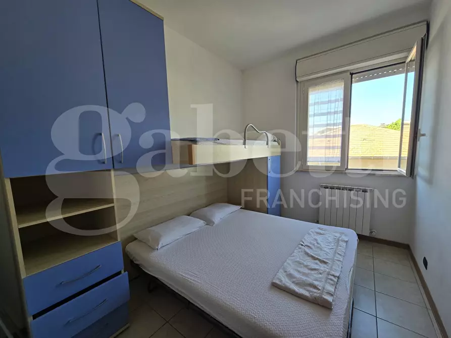Immagine 9 di Appartamento in vendita  in Via Edmondo de Amicis, 14-16 a Tortoreto