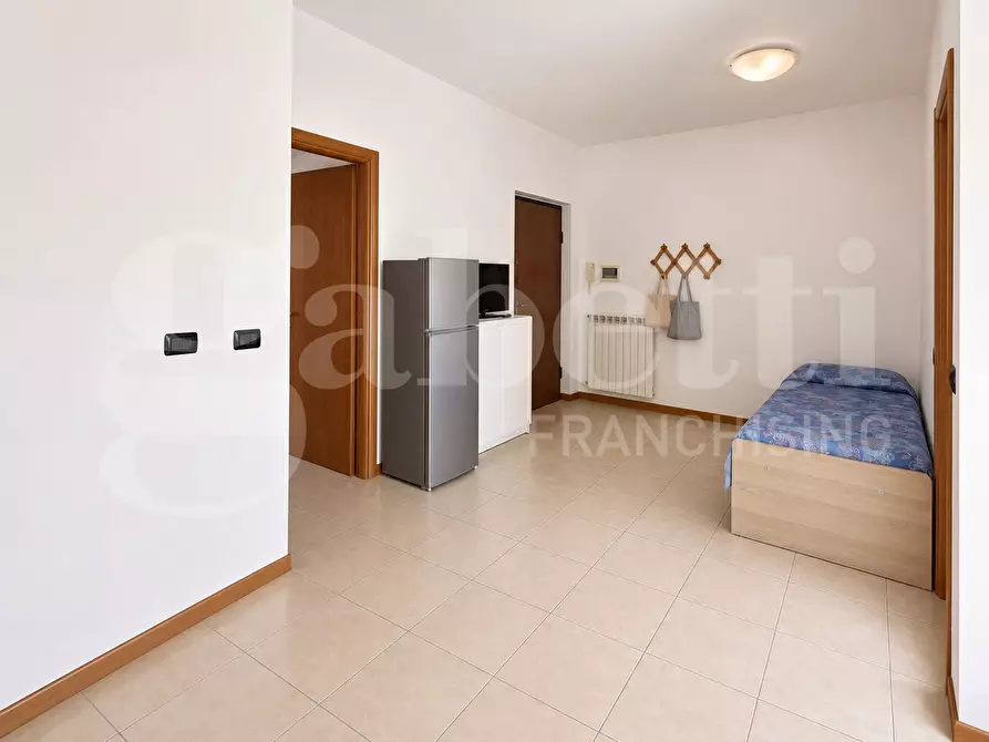 Immagine 3 di Appartamento in vendita  in Via Edmondo de Amicis, 14-16 a Tortoreto