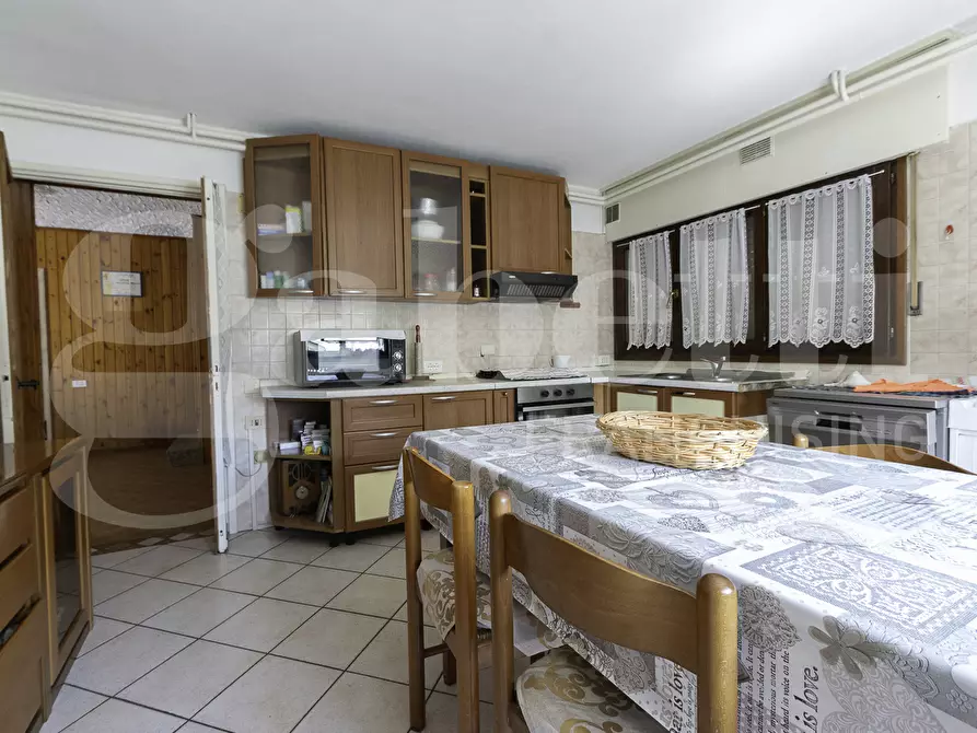 Immagine 7 di Casa bifamiliare in vendita  in Via Parini, 11 a Mogliano Veneto