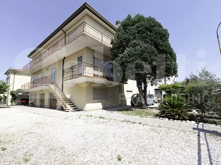 Immagine 1 di Casa bifamiliare in vendita  in Via Parini, 11 a Mogliano Veneto