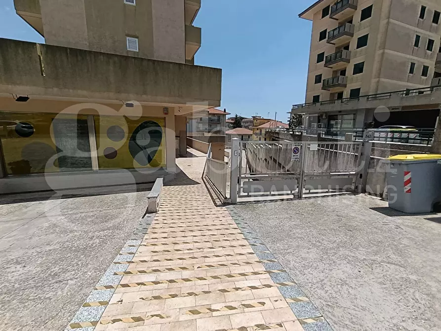 Immagine 4 di Appartamento in vendita  in Viale EUROPA, 337 a Ragusa