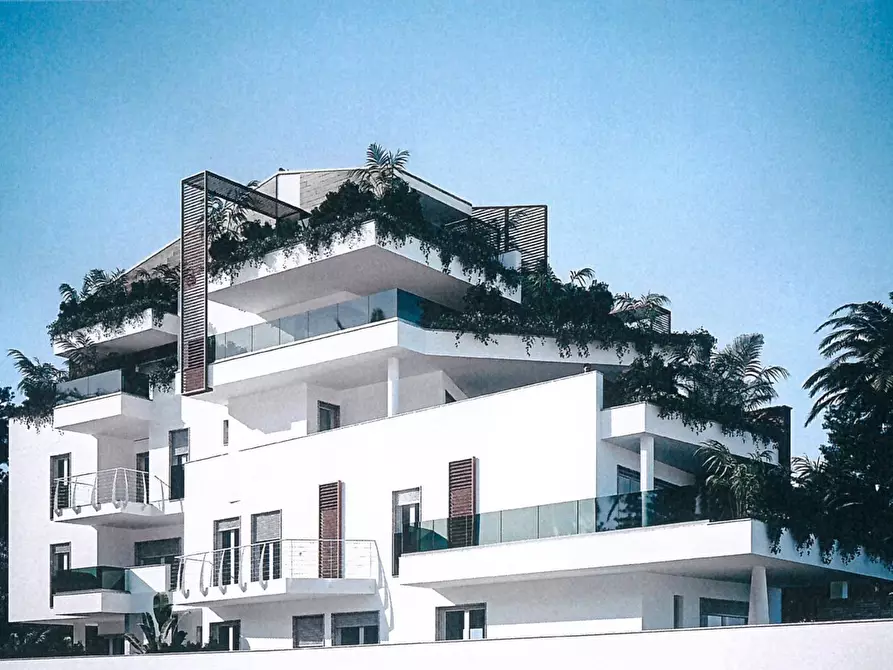 Immagine 5 di Appartamento in vendita  in Via Lungomare Sirena, 114 a Tortoreto