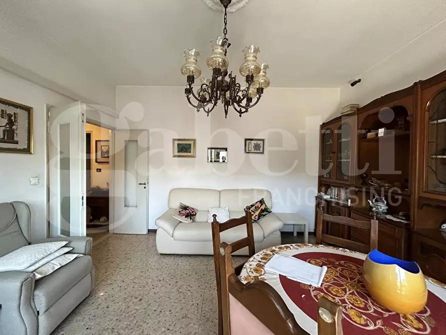 Immagine 5 di Appartamento in vendita  in Via Lodovico Frati a Bologna