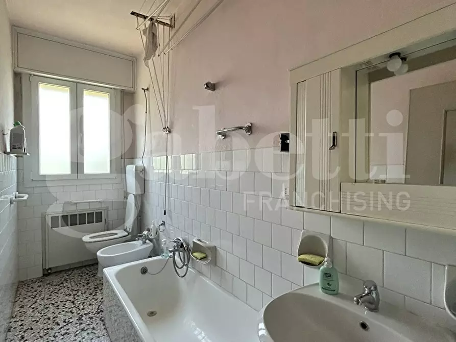 Immagine 18 di Appartamento in vendita  in Via Lodovico Frati a Bologna