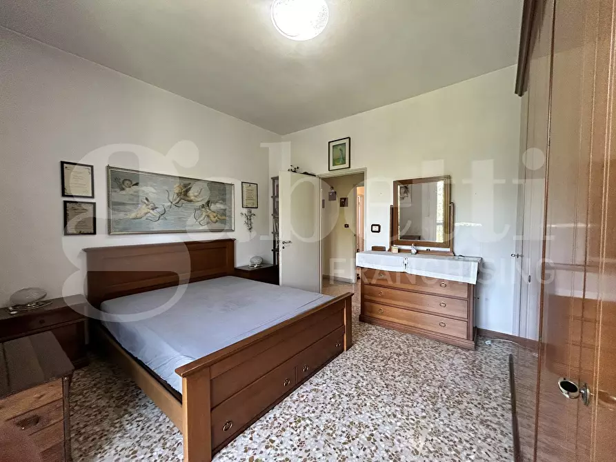 Immagine 15 di Appartamento in vendita  in Via Lodovico Frati a Bologna