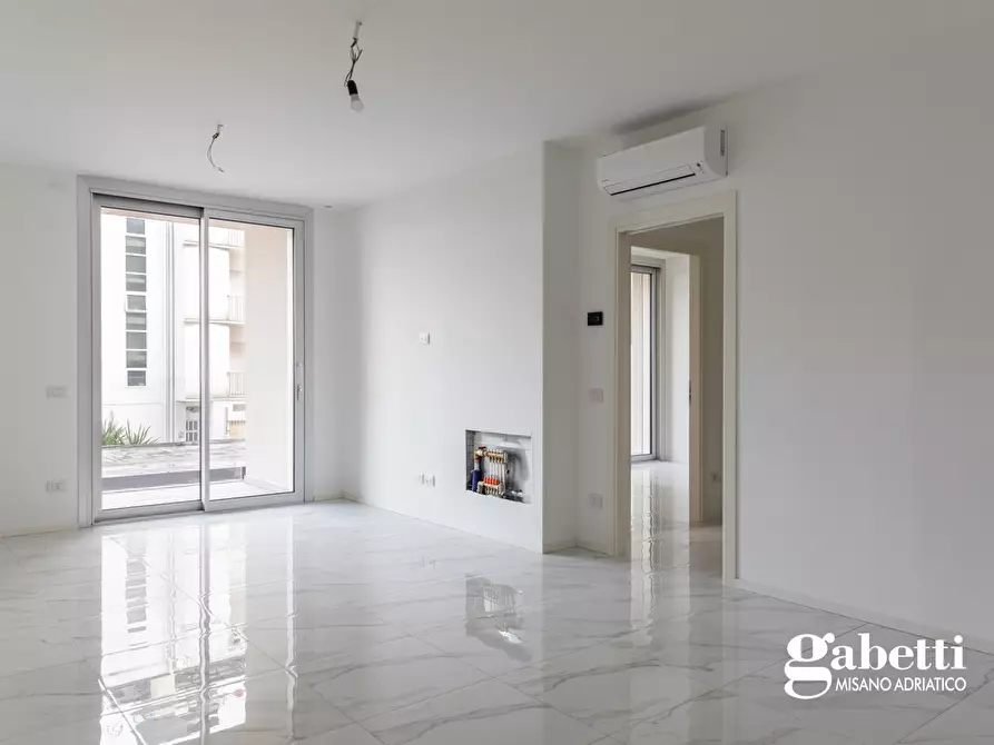 Immagine 3 di Appartamento in vendita  in Via F. Baracca, 1-3 a Gabicce Mare