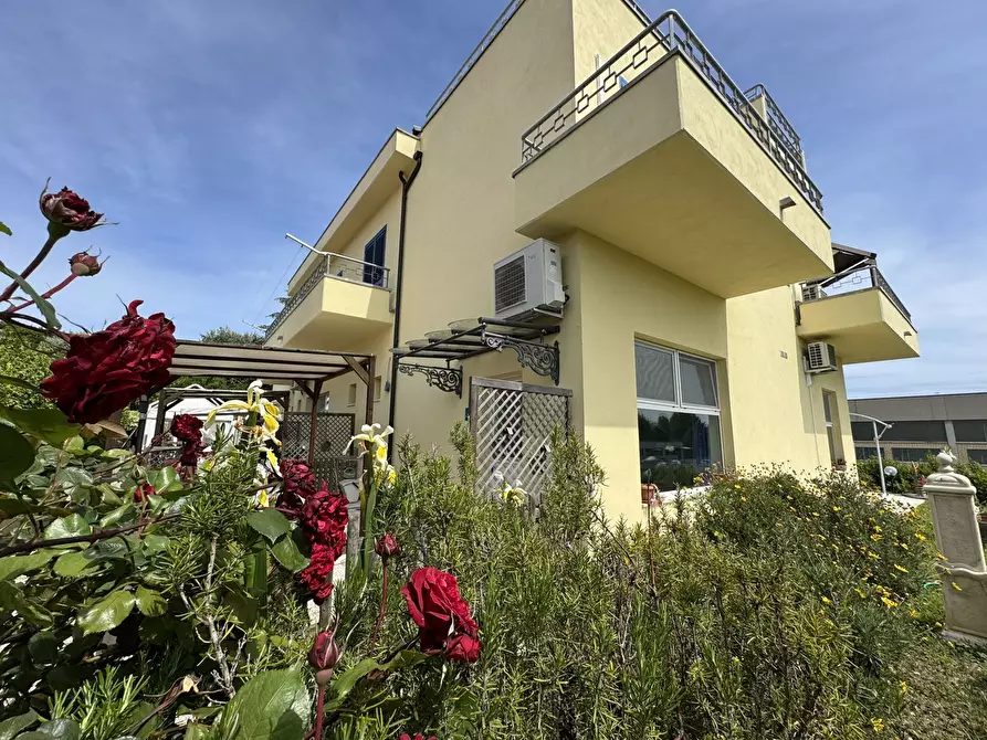 Immagine 8 di Appartamento in vendita  in Via del lavoro, 1 a Sirolo