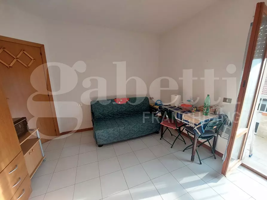 Immagine 4 di Appartamento in vendita  in Via Dei Tigli, 53 a Alba Adriatica