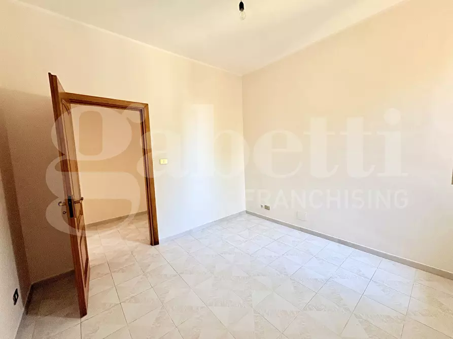 Immagine 34 di Villa in affitto  in Via Latina, 27 a Colleferro