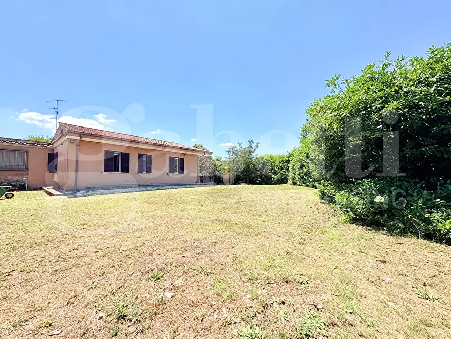 Immagine 9 di Villa in affitto  in Via Latina, 27 a Colleferro