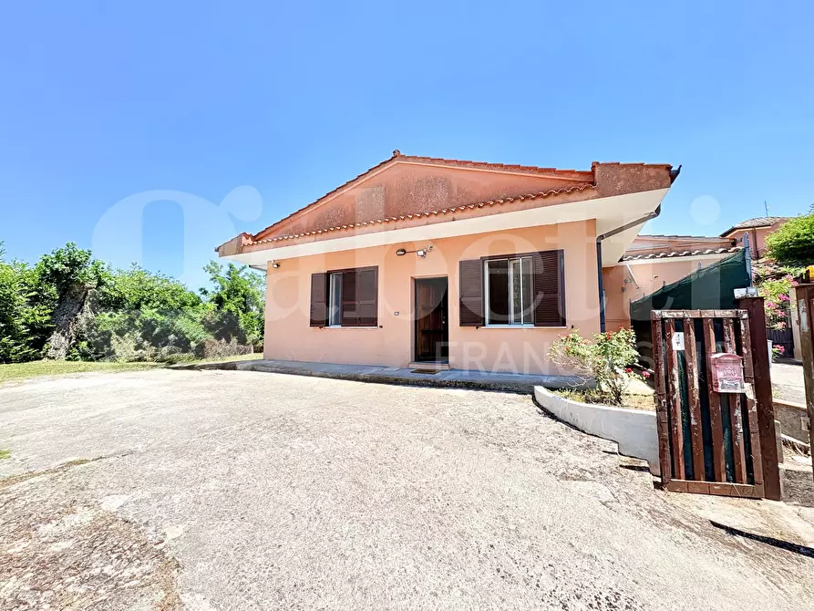 Immagine 2 di Villa in affitto  in Via Latina, 27 a Colleferro