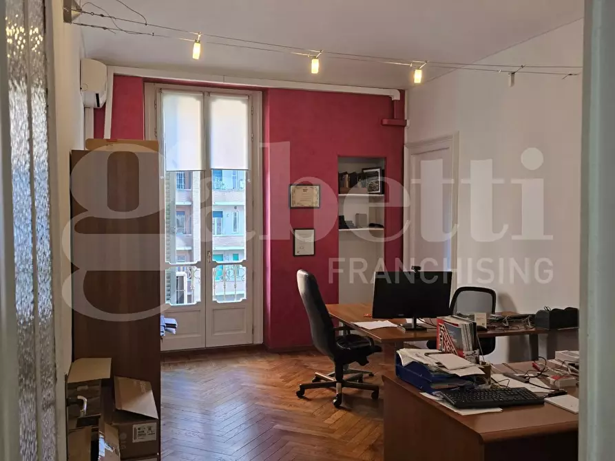 Immagine 3 di Ufficio in affitto  in Corso Vinzaglio, 12 a Torino