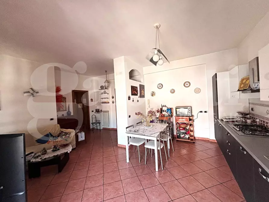 Immagine 4 di Appartamento in vendita  in Via Pietro Giannone a Napoli