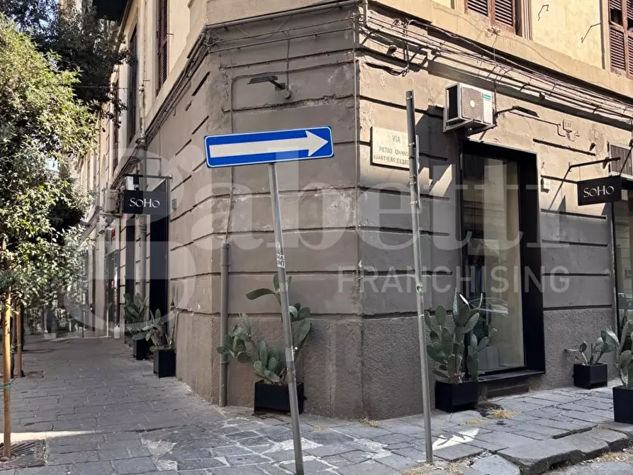 Immagine 43 di Appartamento in vendita  in Via Pietro Giannone a Napoli