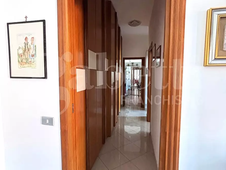 Immagine 25 di Appartamento in vendita  in Via Pietro Giannone a Napoli