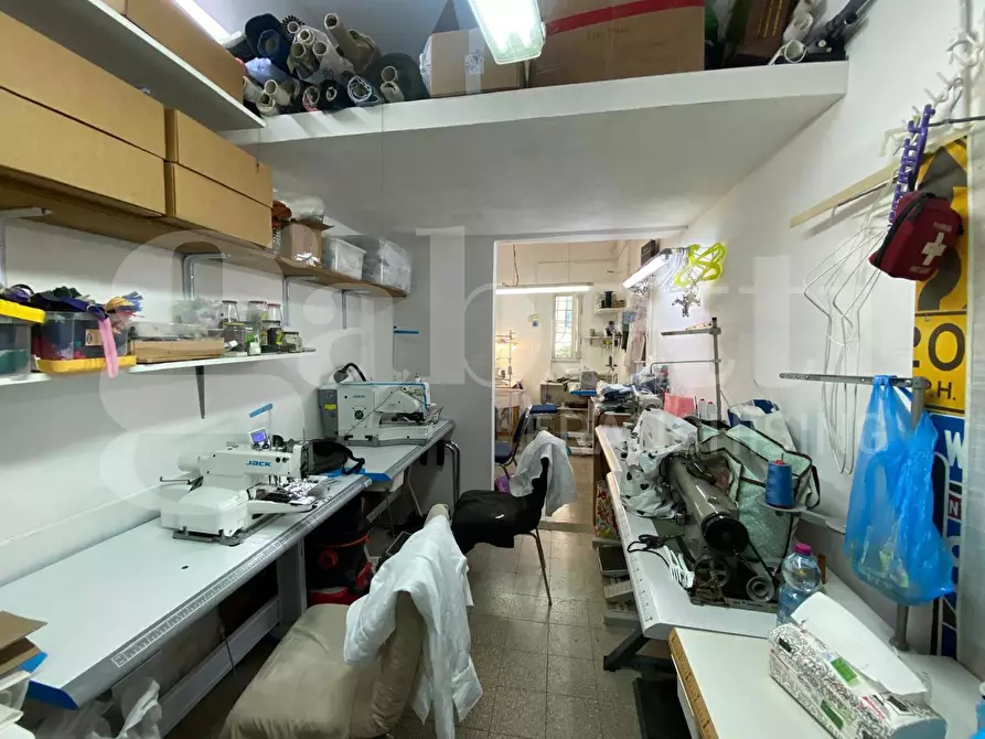 Immagine 14 di Negozio in vendita  in Via del Forte Boccea, 107-107A a Roma