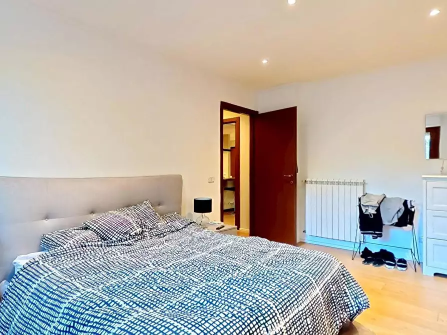 Immagine 12 di Appartamento in vendita  in Via CARLO SIVERIO, 47 a Roma