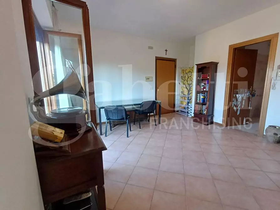 Immagine 3 di Appartamento in vendita  in Via Marzabotto, 38 a Bastia Umbra