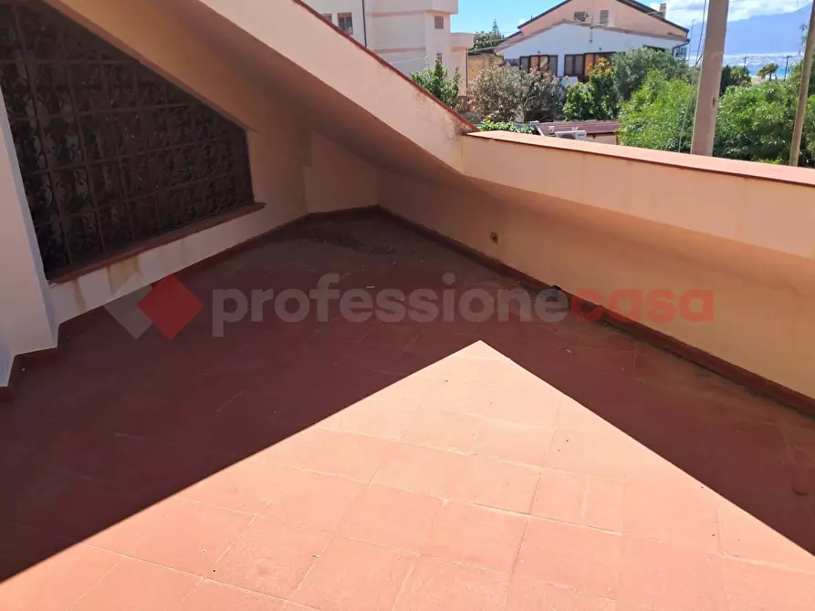 Immagine 15 di Villa in vendita  in Via Fiumarella, snc a Reggio Di Calabria
