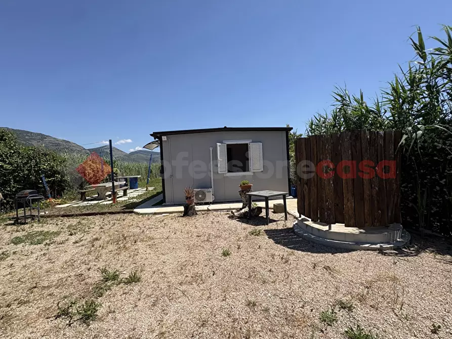 Immagine 33 di Casa indipendente in vendita  in Strada LUNGOCANALE, 1 a Terracina