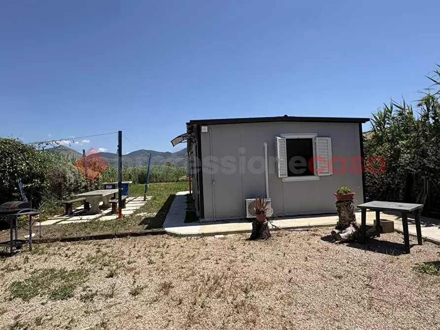 Immagine 36 di Casa indipendente in vendita  in Strada LUNGOCANALE, 1 a Terracina