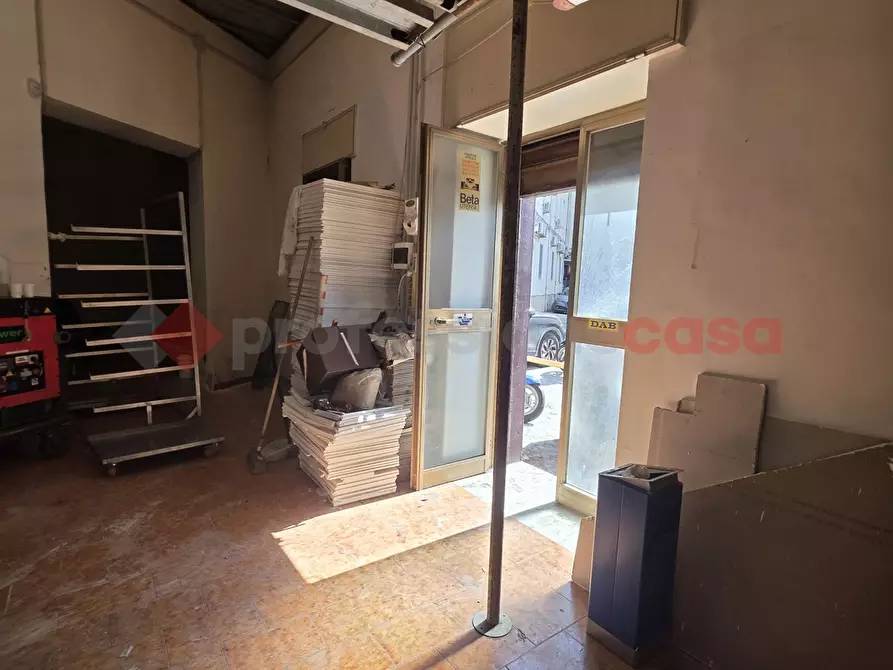 Immagine 17 di Ufficio in vendita  in Via Ferrante Imparato, 33 a Napoli