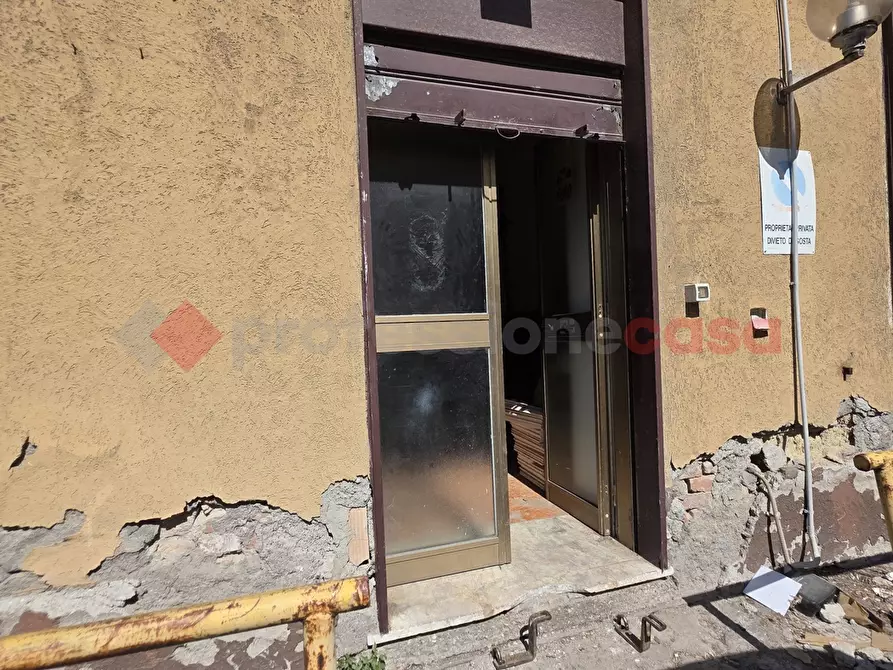 Immagine 7 di Ufficio in vendita  in Via Ferrante Imparato, 33 a Napoli
