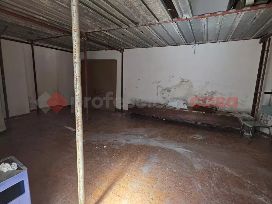 Immagine 18 di Ufficio in vendita  in Via Ferrante Imparato, 33 a Napoli