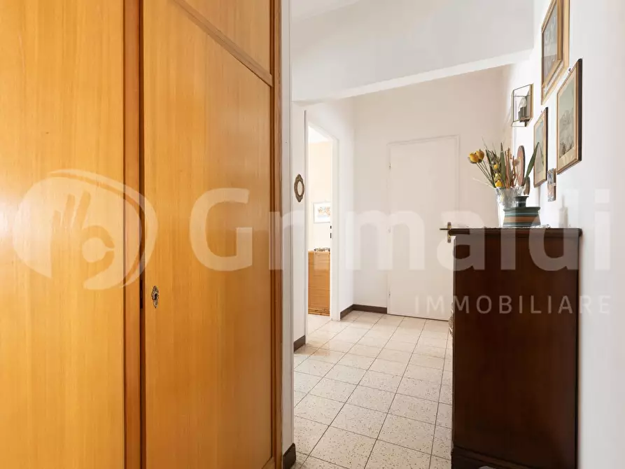 Immagine 10 di Appartamento in vendita  in Via Orio Vergani a Roma
