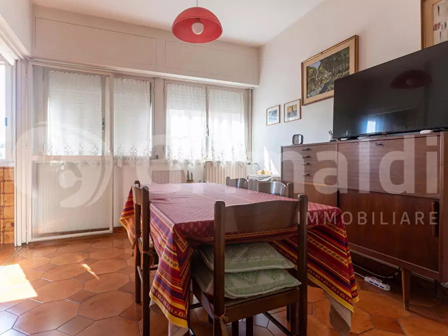 Immagine 20 di Appartamento in vendita  in Via Orio Vergani a Roma