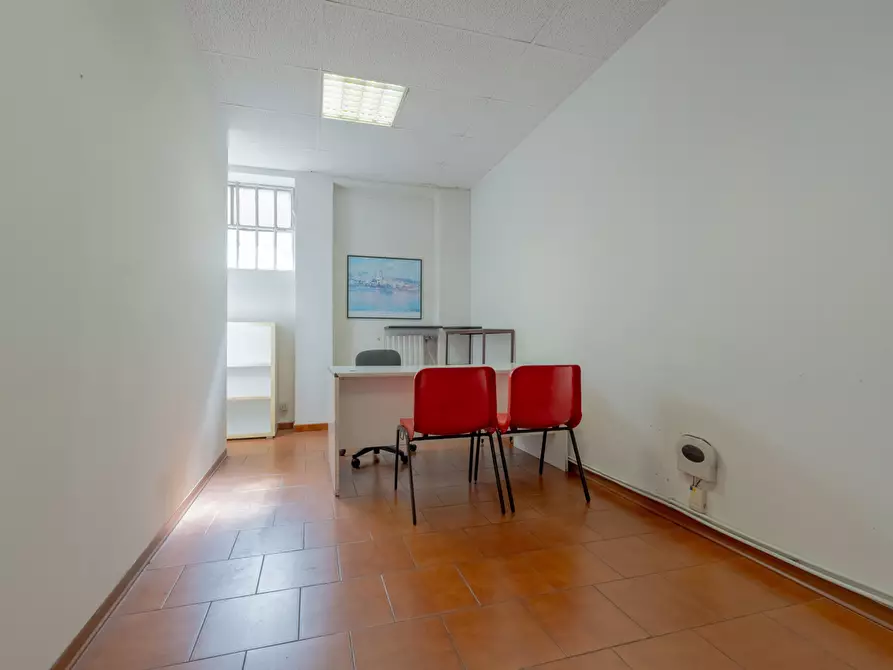 Immagine 14 di Ufficio in vendita  in Via De Marchi, 6 a Torino