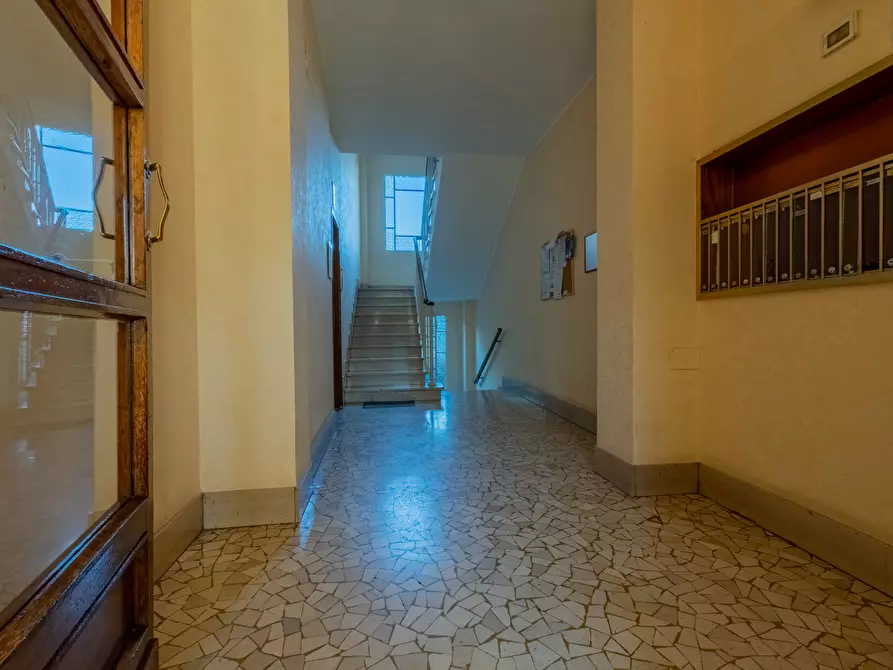 Immagine 2 di Appartamento in vendita  in Largo Borgaro, 42 a Torino