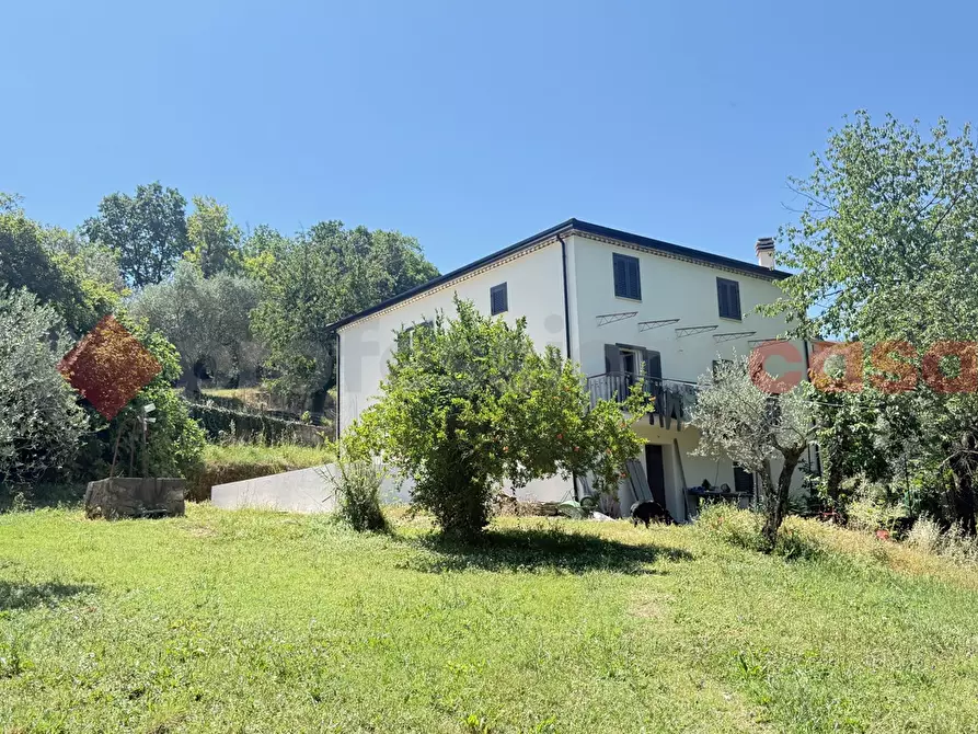 Immagine 19 di Villa in vendita  in Via Felgeto, 2 a Fumone