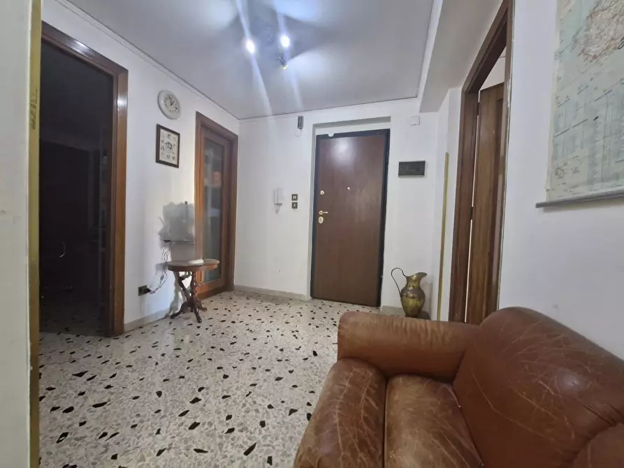 Immagine 12 di Ufficio in affitto  in Corso Tukory, 240 a Palermo