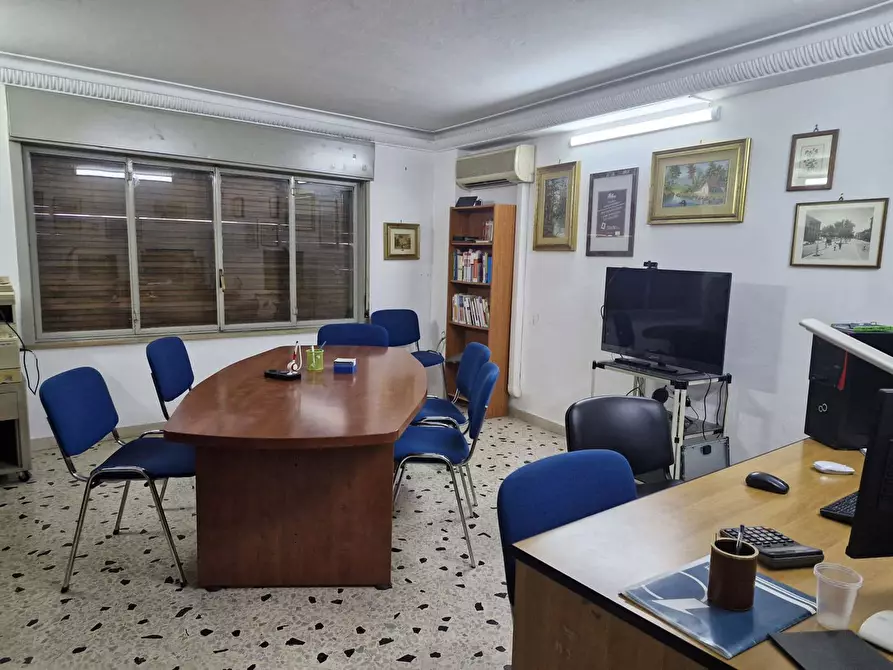 Immagine 6 di Ufficio in affitto  in Corso Tukory, 240 a Palermo